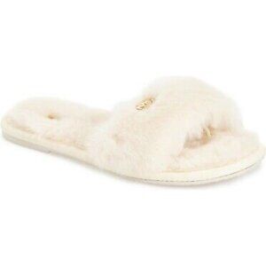 MICHAEL Michael Kors Women's White Jet Set Faux Winter Slipper Size 6